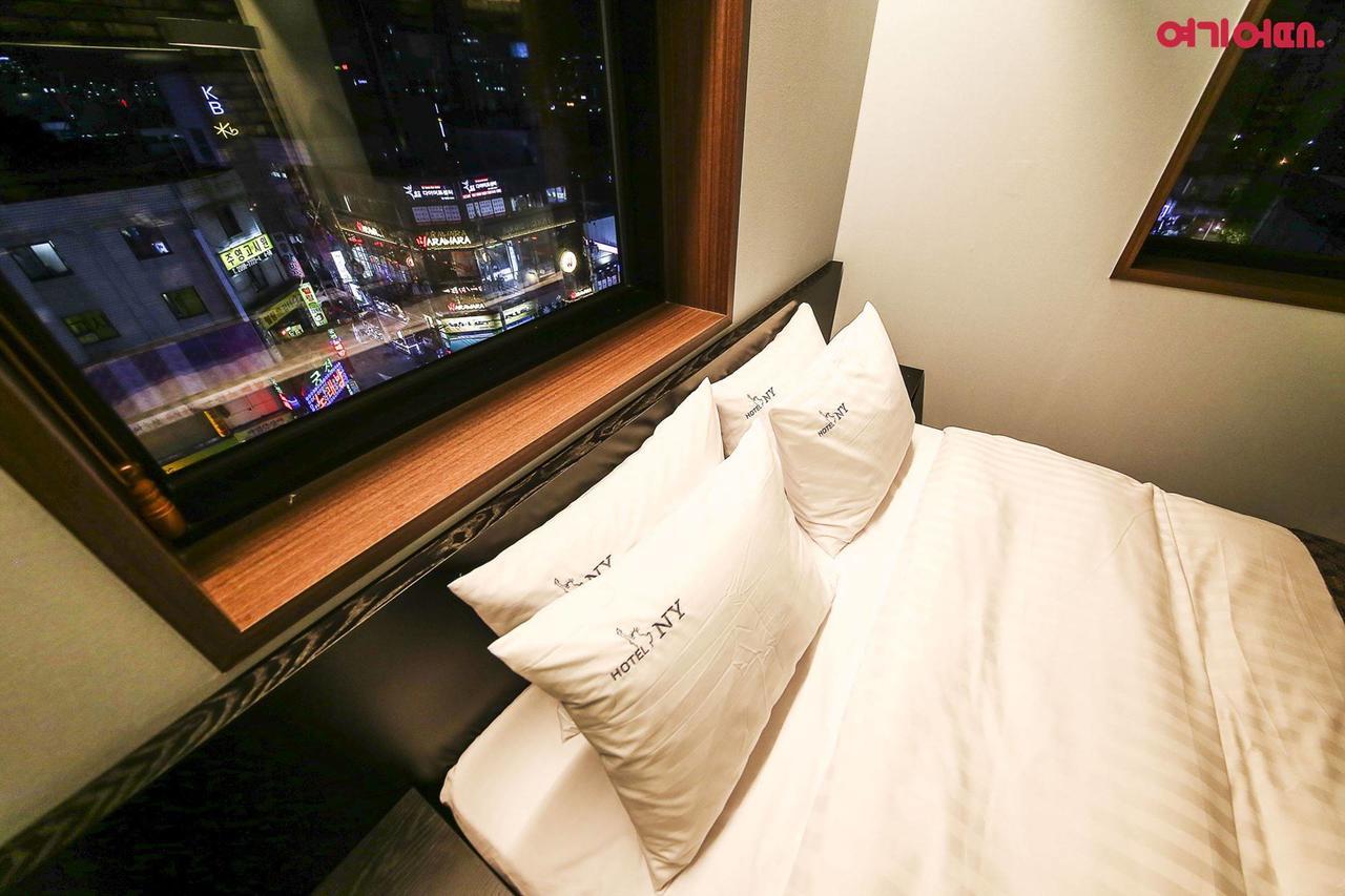 New York Hotel Seoul Exteriör bild